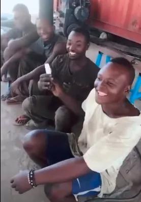 把空调卖给非洲兄弟拢共分几步?