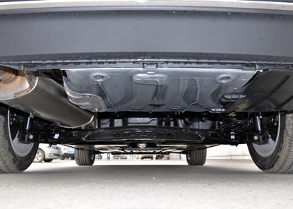 别克英朗跟大众朗逸选哪个好,别克英朗跟大众朗逸哪款更值得买