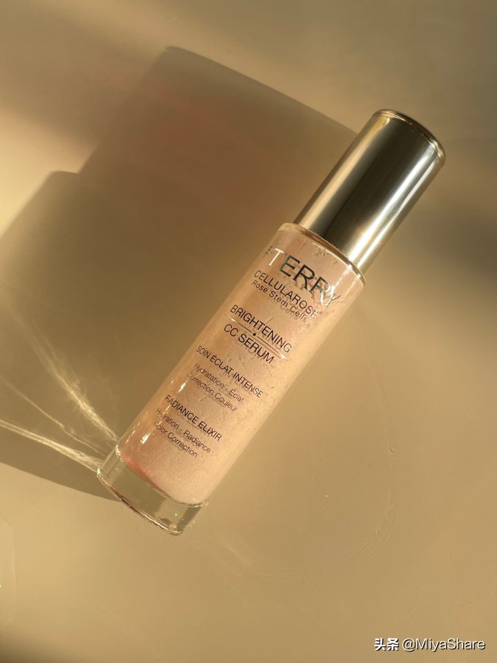 秋冬化妆起皮卡粉测评,秋冬底妆卡粉斑驳怎么办