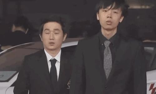 英雄联盟职业联赛谁单杀过uzi,uzivnvsjackeylove德莱文