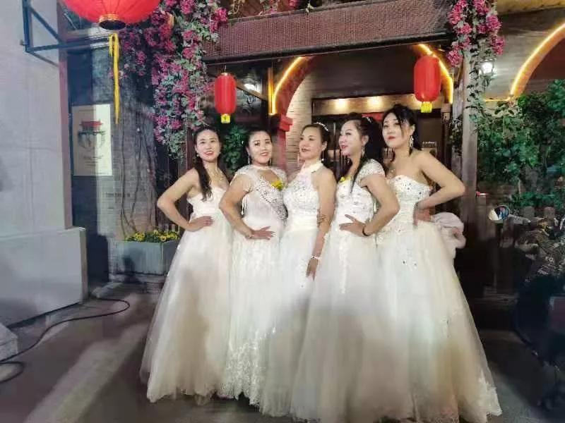 民主路百姓大舞台,连云港市民主老街