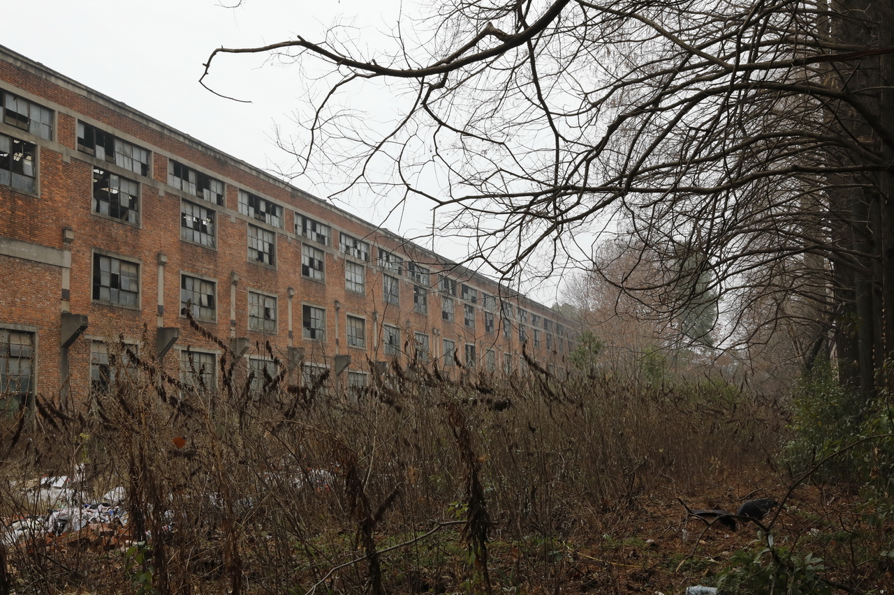 武汉轻型汽车制造厂,武汉特种车制造厂