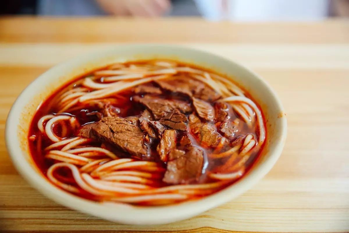 武汉美食必吃推荐牛肉面,武汉最好吃的牛肉面是哪一家