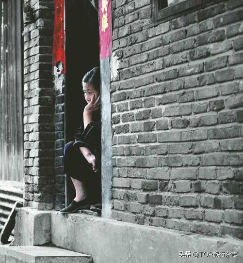 李白关于夜郎诗句,李白夜郎国的诗