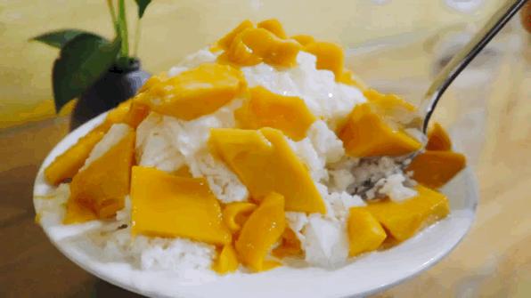 学生时代勾你馋虫的街边店，你和它上一次见面隔了几年？