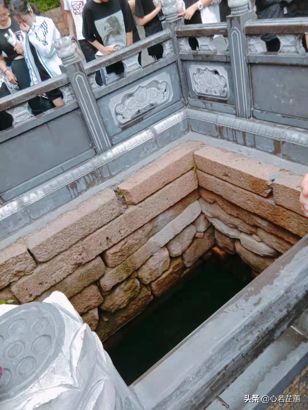 这里山景独美,这里怪石嶙峋