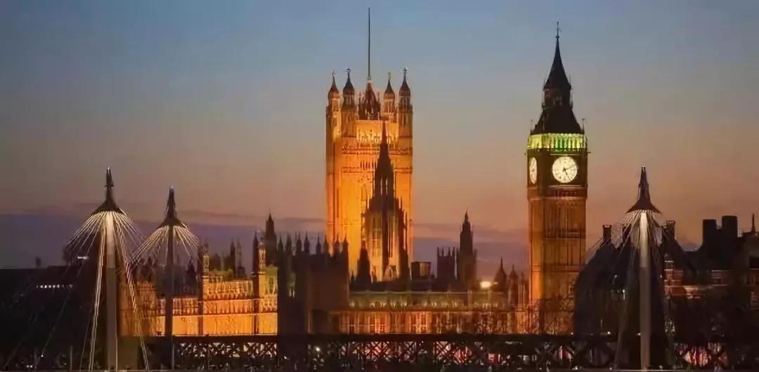 护照过期英国签证没过期,护照过期如何保留签证信息呢