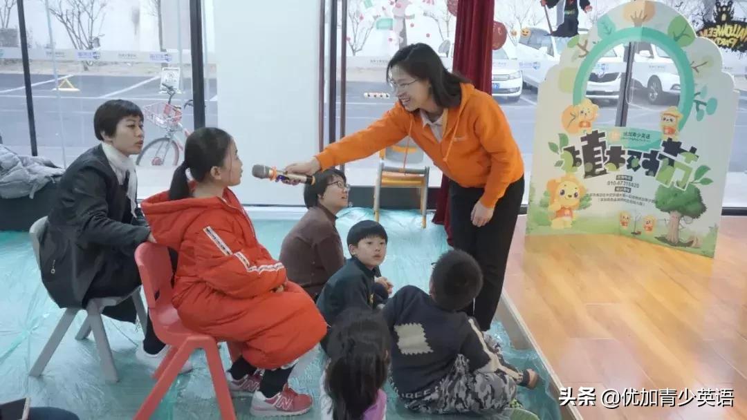 植树节播撒梦想厚植希望,植树节拥抱春天播种绿色放飞希望