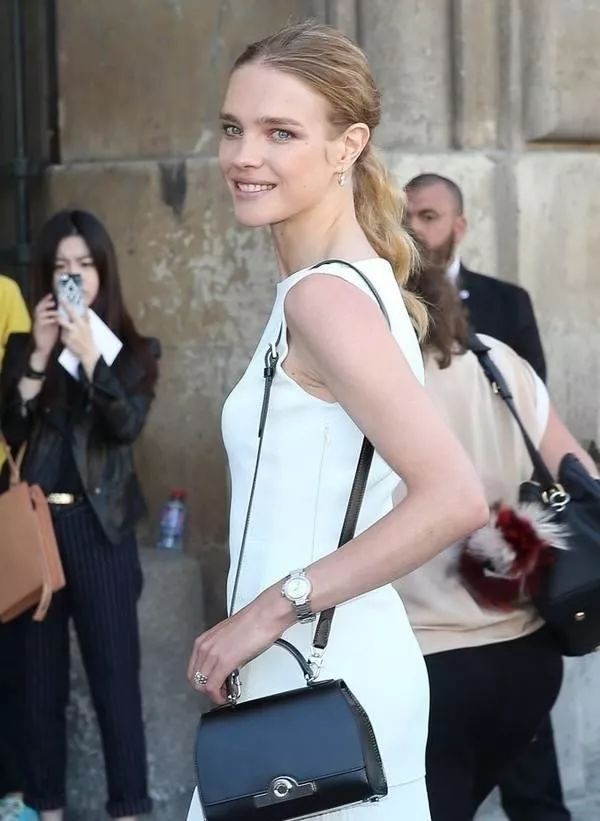 10款永不过时的包包 (十款必备经典包包)