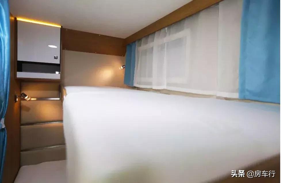 依维柯4x4越野房车和依维柯房车,依维柯98万自动挡房车