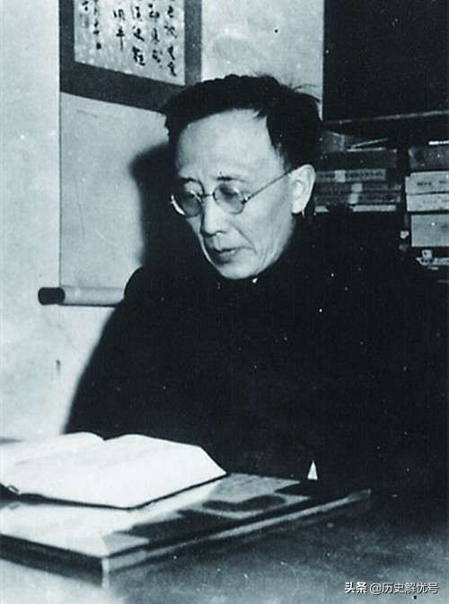 郭沫若和鲁迅抄袭《七步诗》，一首广受好评，一首却适得其反