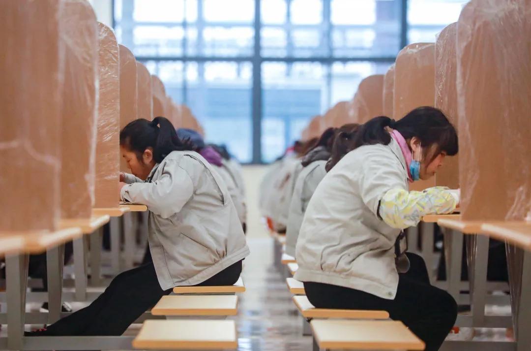 复工复产齐心协力战疫情,同心抗击疫情展大国担当