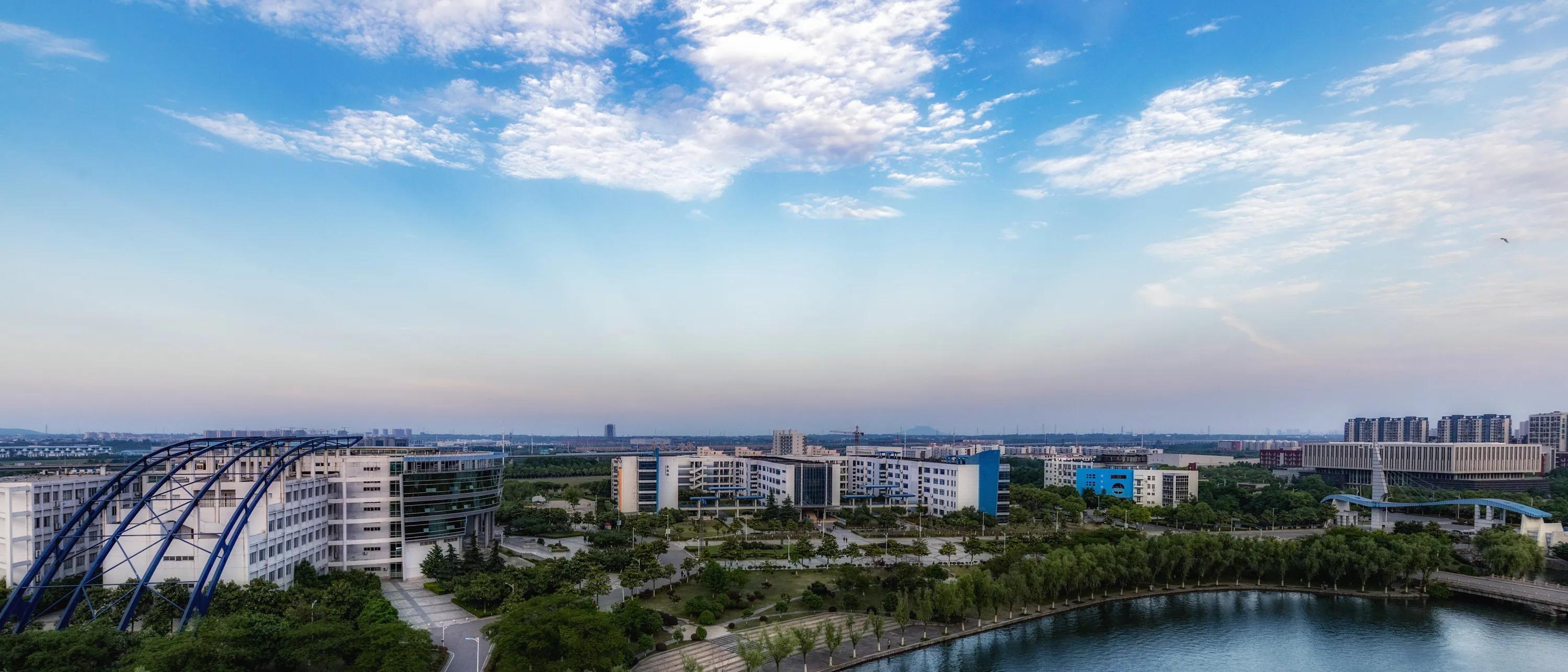 *京大南**专（高职）校园哪家大？