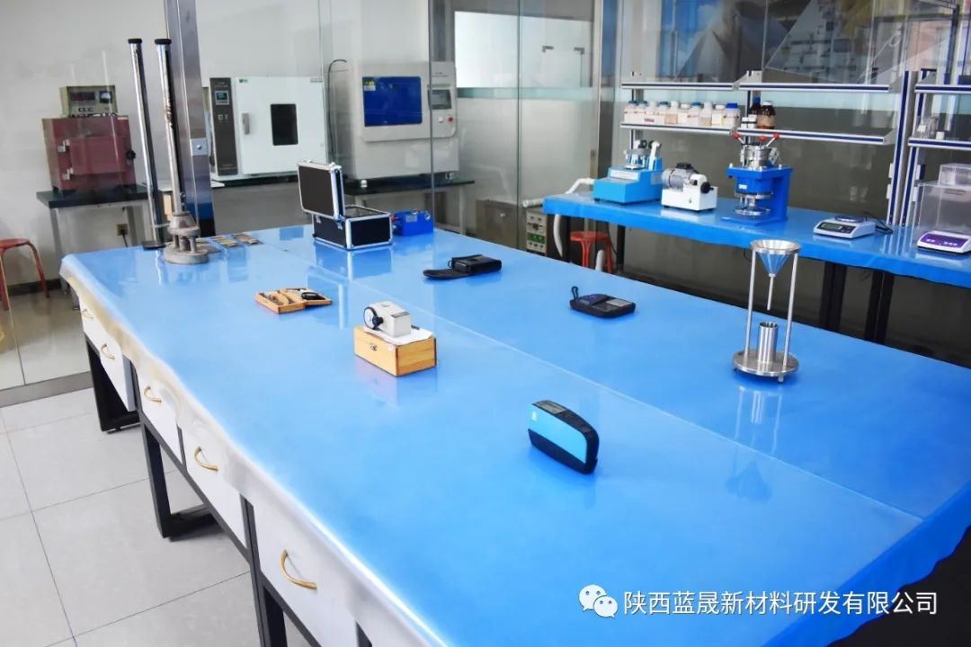 陕西蓝晟粉末涂料,蓝晟新材料车间