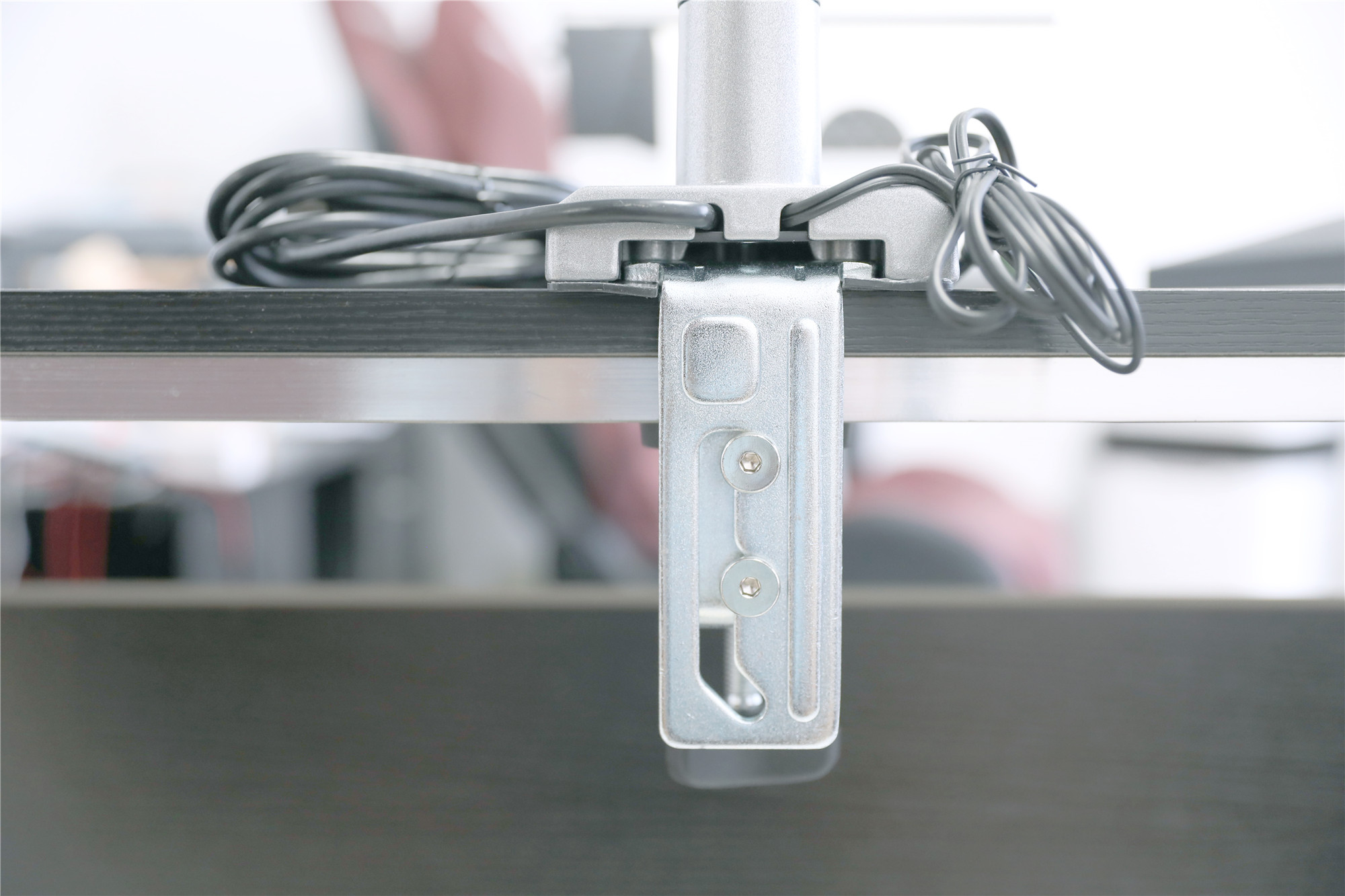 办公拒绝职业病，乐歌D7显示器支架会成为公司工作的标配吗？