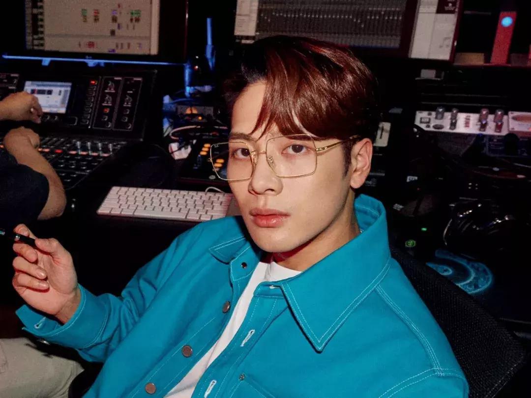 gentlemonster王嘉尔出场,gentlemonster智能眼镜二代