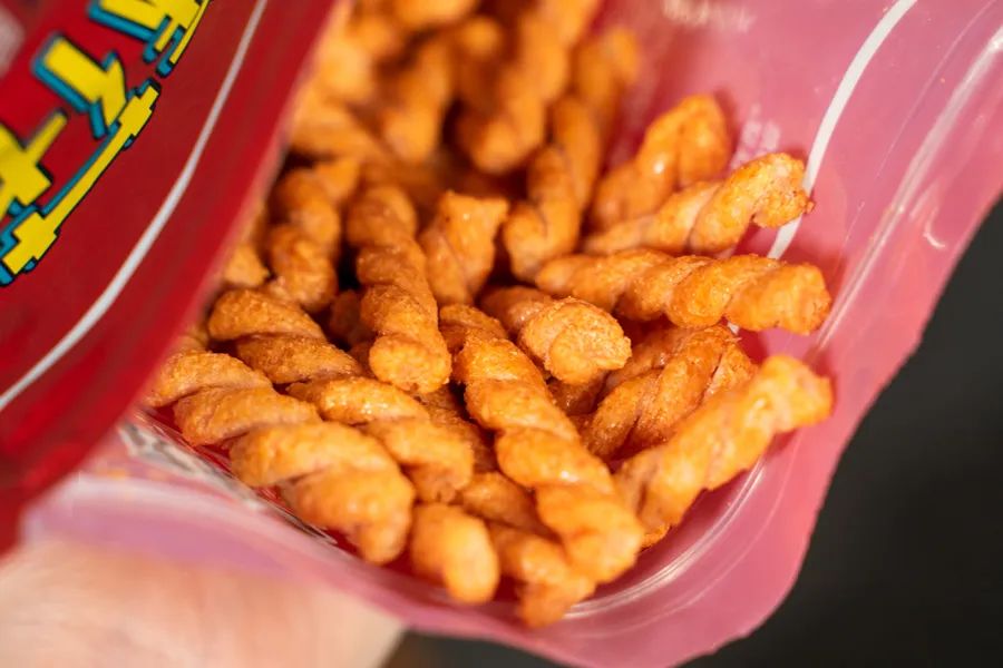 被薇娅直播间榨干零食预算后,写出了这篇测评报告(上)