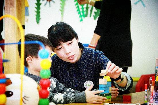 教孩子玩积木最好给孩子开发智力,儿童积木思维训练方法