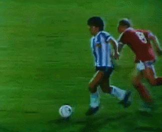 不可超越的马拉多纳,众球星眼中的马拉多纳