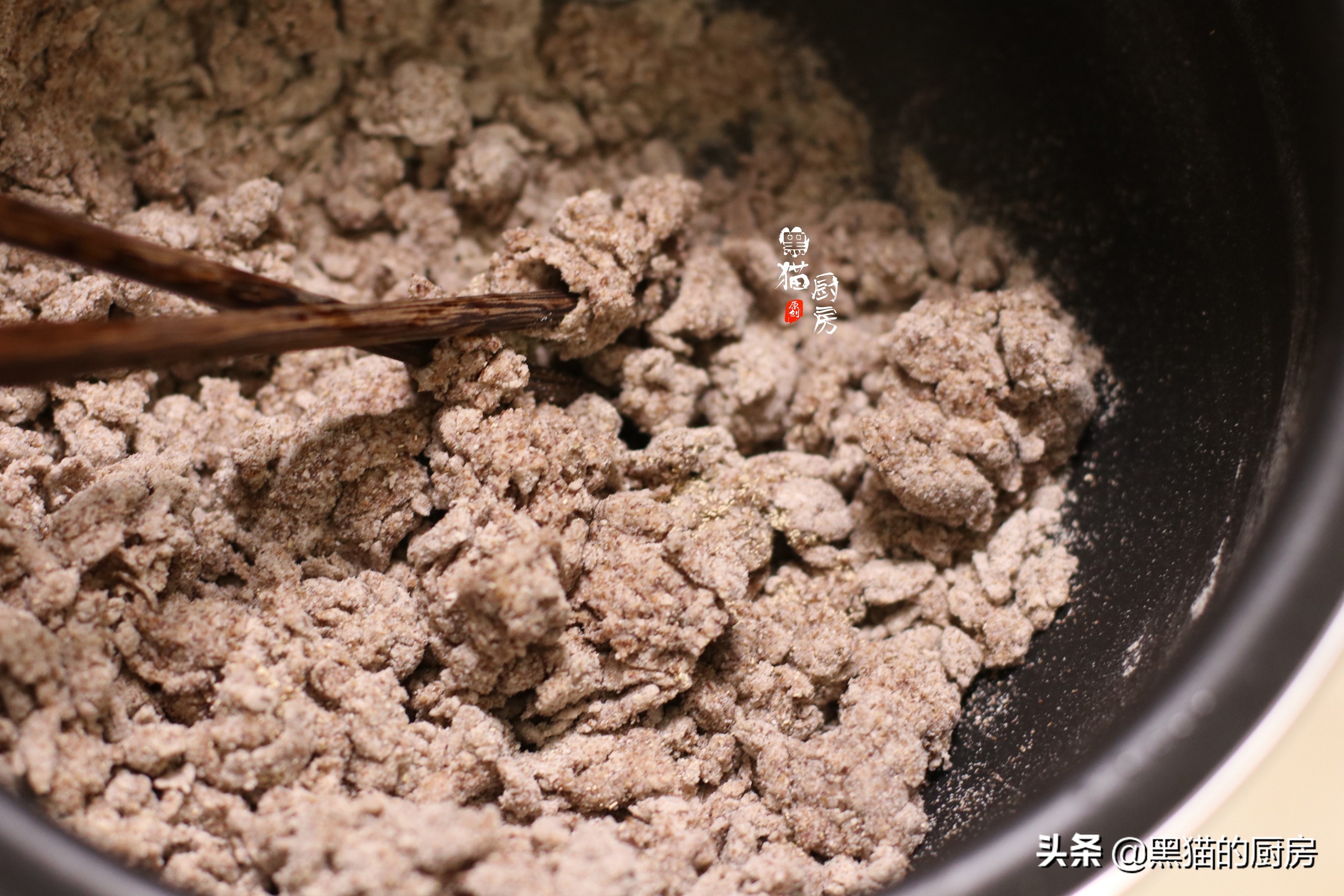 很多人不知道用它做成馒头,面香十足,碳水含量低,不用担心长胖