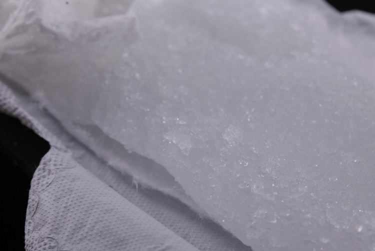 怎样判断自己适合哪种卫生巾,卫生巾怎么能分辨真假