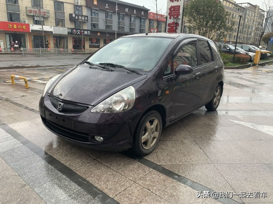 小伙买八万块钱飞度,小伙二手飞度视频