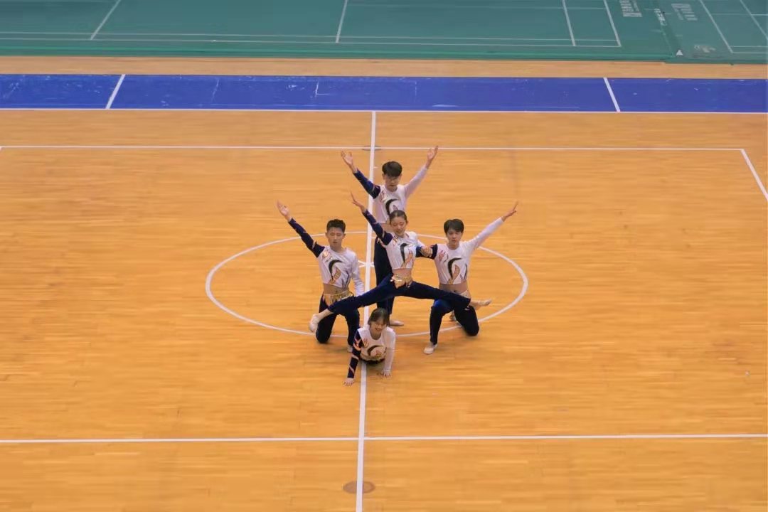 五月动起来图片,五月动起来舞蹈视频