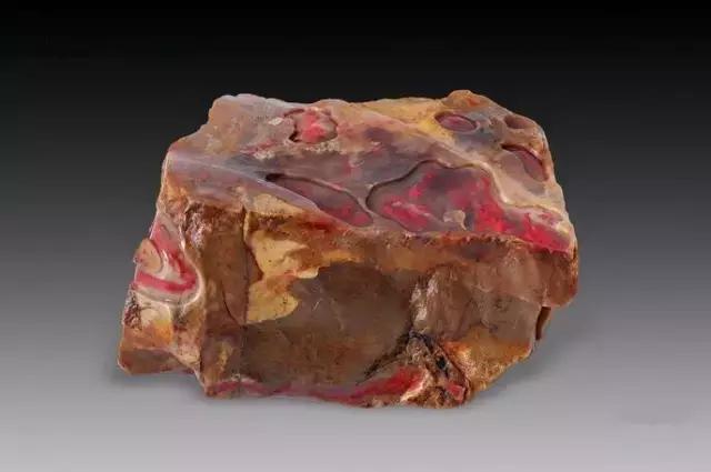 捡到这些石头不要扔真的很值钱,哪些石头价值连城千万别扔