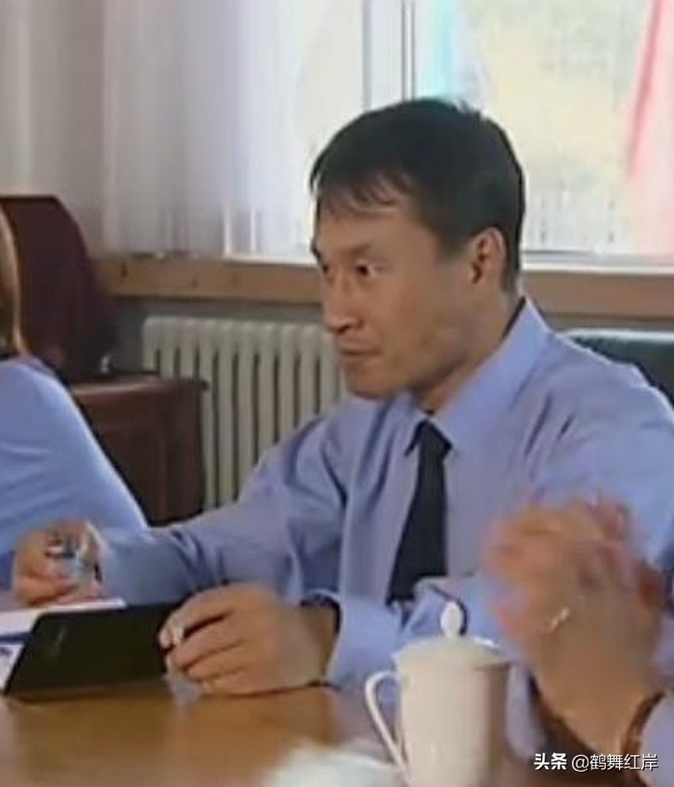 乡爱经典片段赵四打架,乡爱赵四吓刘能