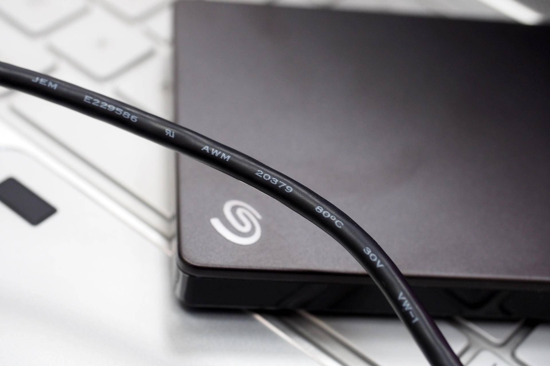 希捷睿品移动硬盘,希捷超薄移动硬盘测试