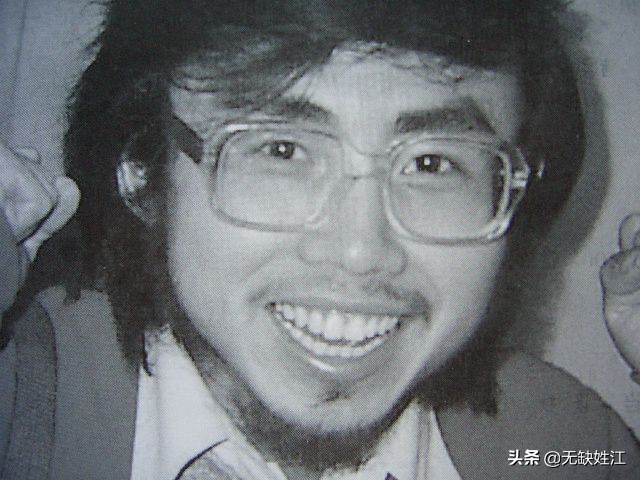 海子面朝大海春暖花开朗读英语,海子面朝大海春暖花开怎样朗读