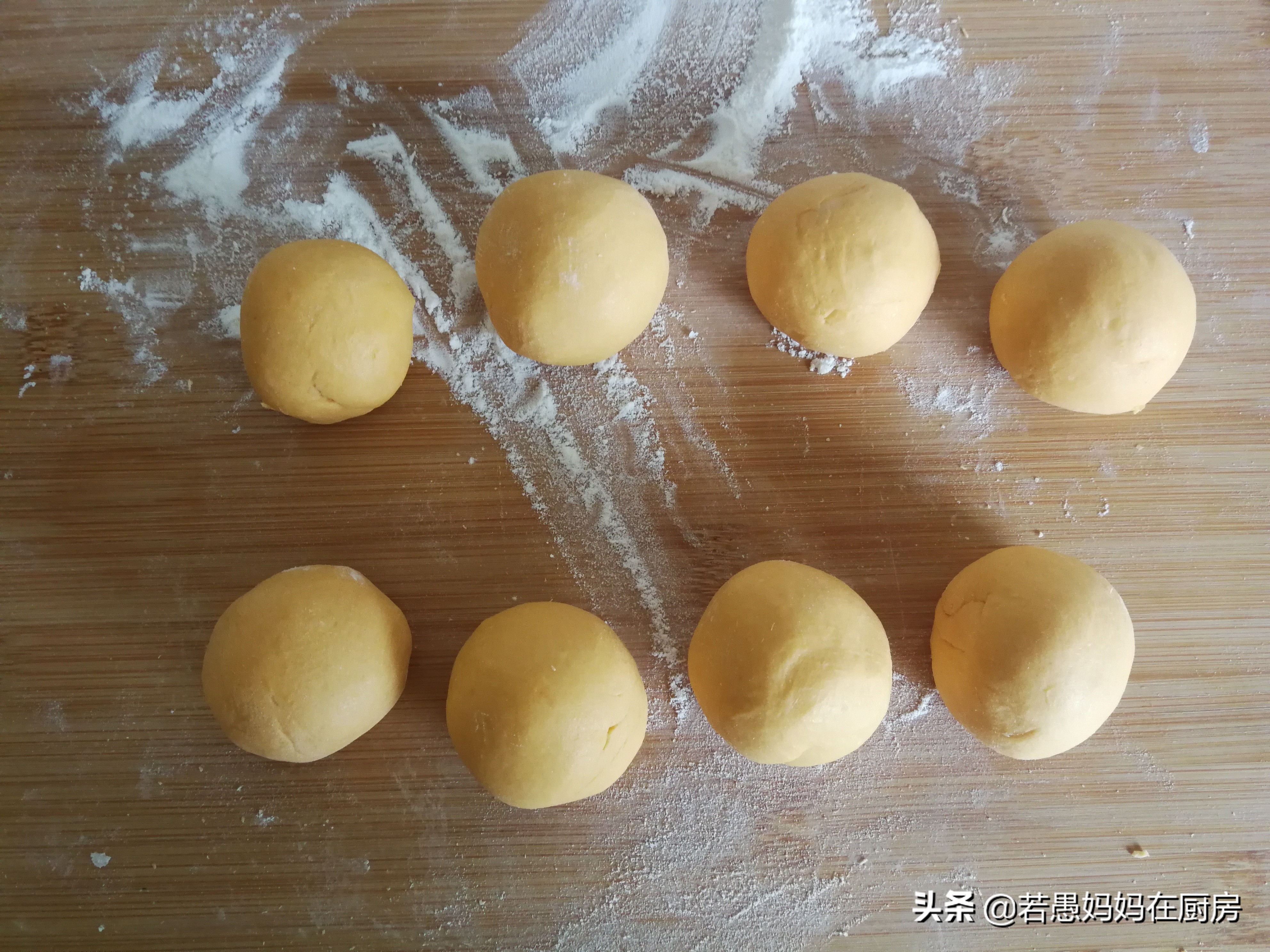 做黄金小馒头的方法,黄金元宝馒头做法