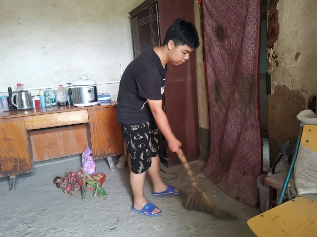 高考不是唯一的出路视频素材,高考不是唯一的出路