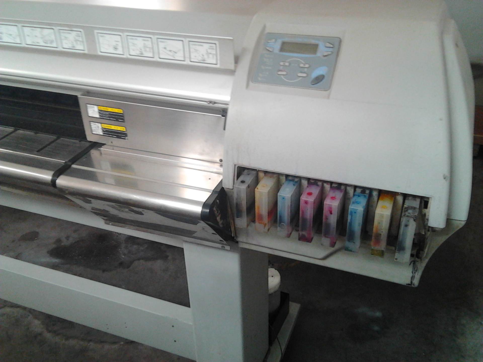 打印机维修说墨盒未安装好,怎么消除打印机缺墨指示灯