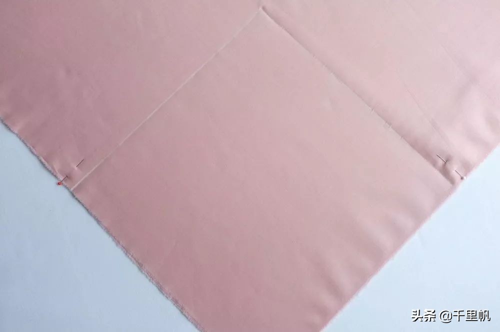 全包床罩的裁剪与详细做法,自己在家做床罩该怎么裁剪