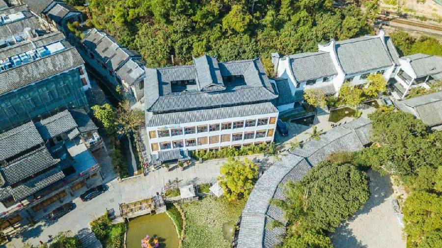 深圳甘坑客家小镇旅游攻略,深圳甘坑客家小镇奇幻夜