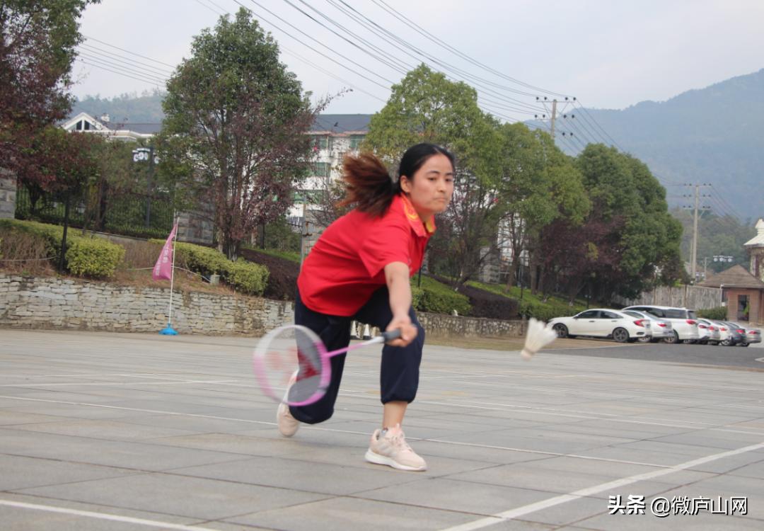 庐山市上汤温泉200余名员工齐聚，上演精彩对决