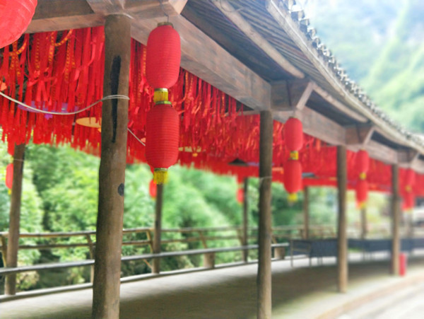 彭水阿依河旅游路线,重庆彭水阿依河漂流双人行攻略