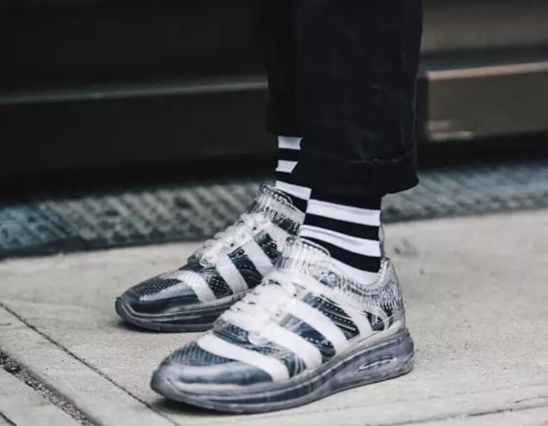 5个男生卷裤腿神技，你一定要学！别再和插秧队队长赵四一样了！