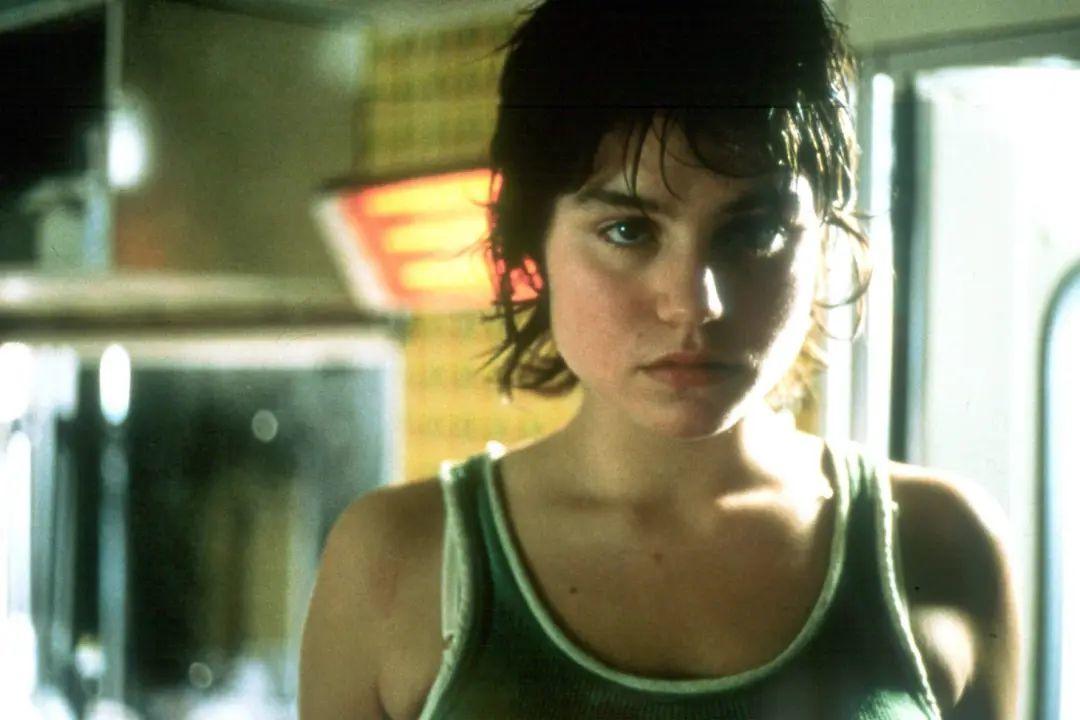 只用一部手机拍视频,只用一台摄影机拍出的电影