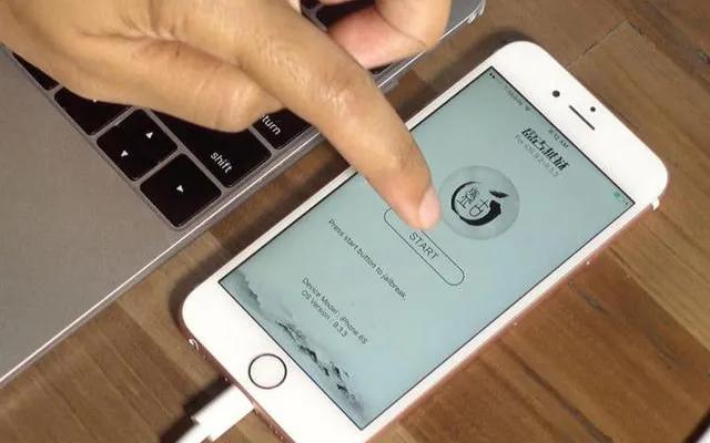 手机变砖开不了机怎么刷机,手机刷机变砖了还能刷回来吗