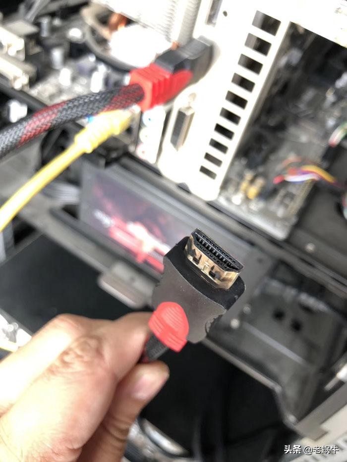 从劣质HDMI线翻车现场，聊聊如何选购HDMI线