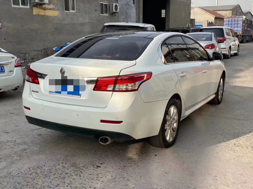 二手2012款2.0雷诺纬度,二手车雷诺科雷傲值得购买吗