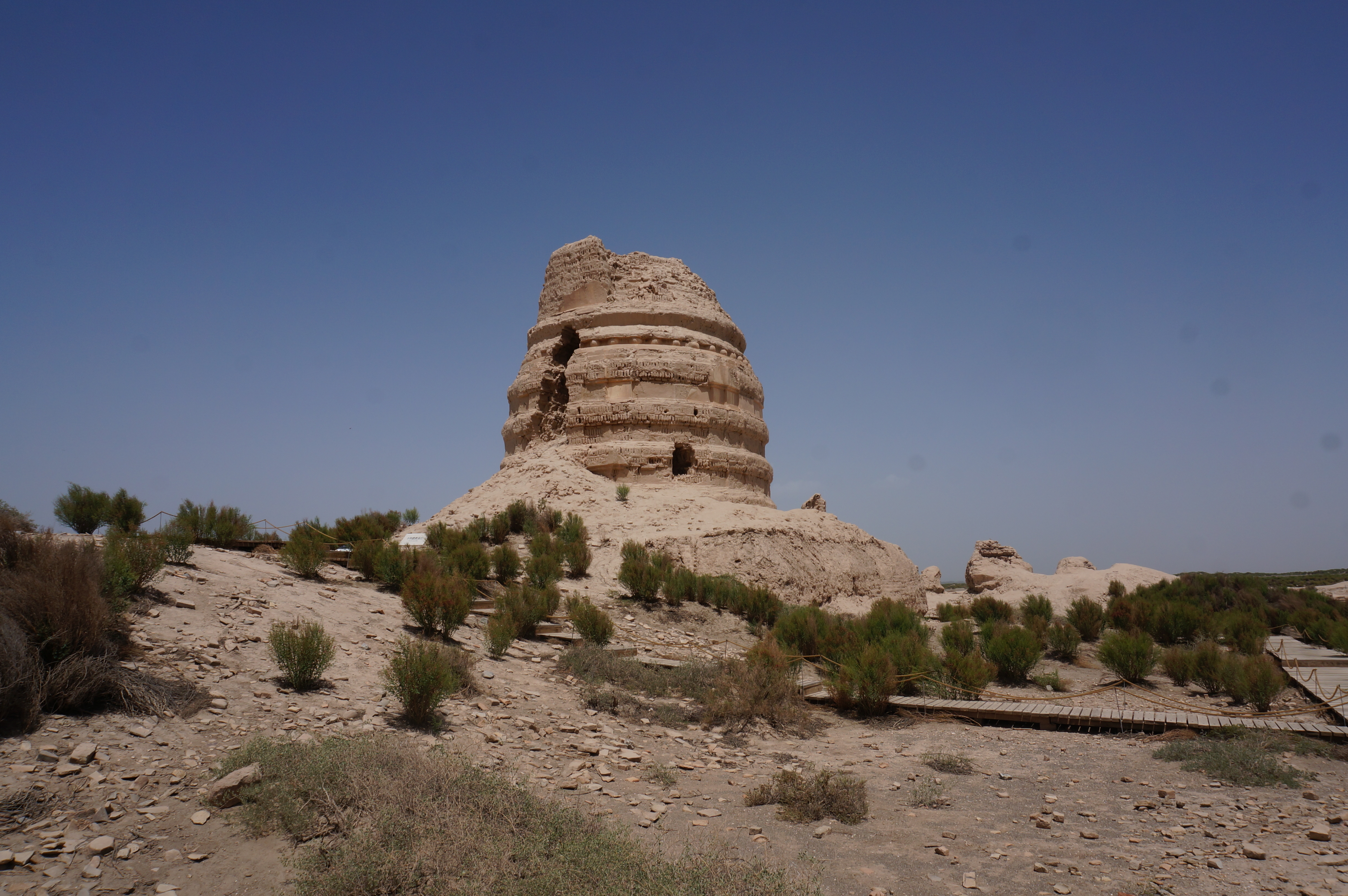 最新自驾出疆路线攻略,湖北出发新疆自驾游最佳路线寒假