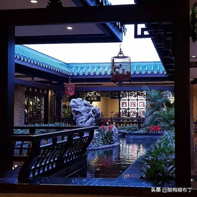 上海最贵的白切葵花鸡多少钱,广东最好的葵花鸡多少钱一斤