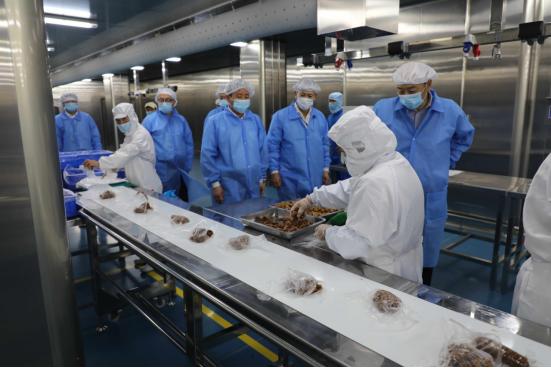 金鹰商贸集团王恒董事长一行考察苏食早餐公司