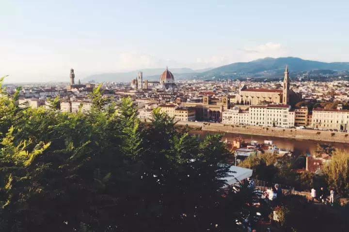 意大利秋季穿衣搭配,一周法式衣服搭配图片