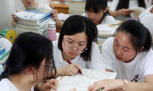 温州最厉害的高中,温州25名考上清华北大