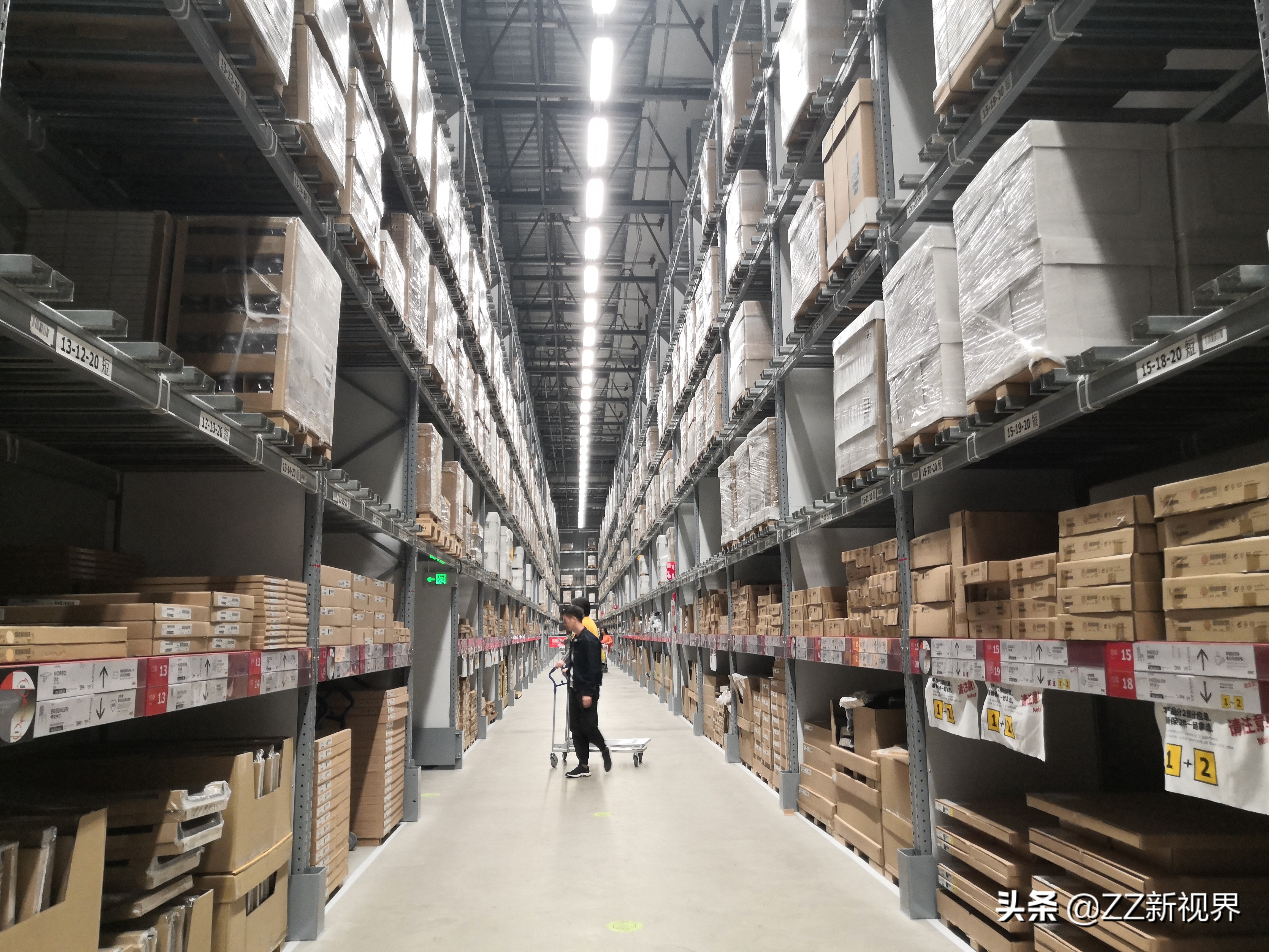 去宜家拍照适合穿什么衣服,来郑州逛宜家怎么拍照