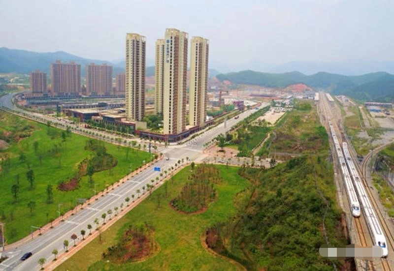 南深高铁云浮站选址在哪里,南深高铁最新线路图云浮南站图